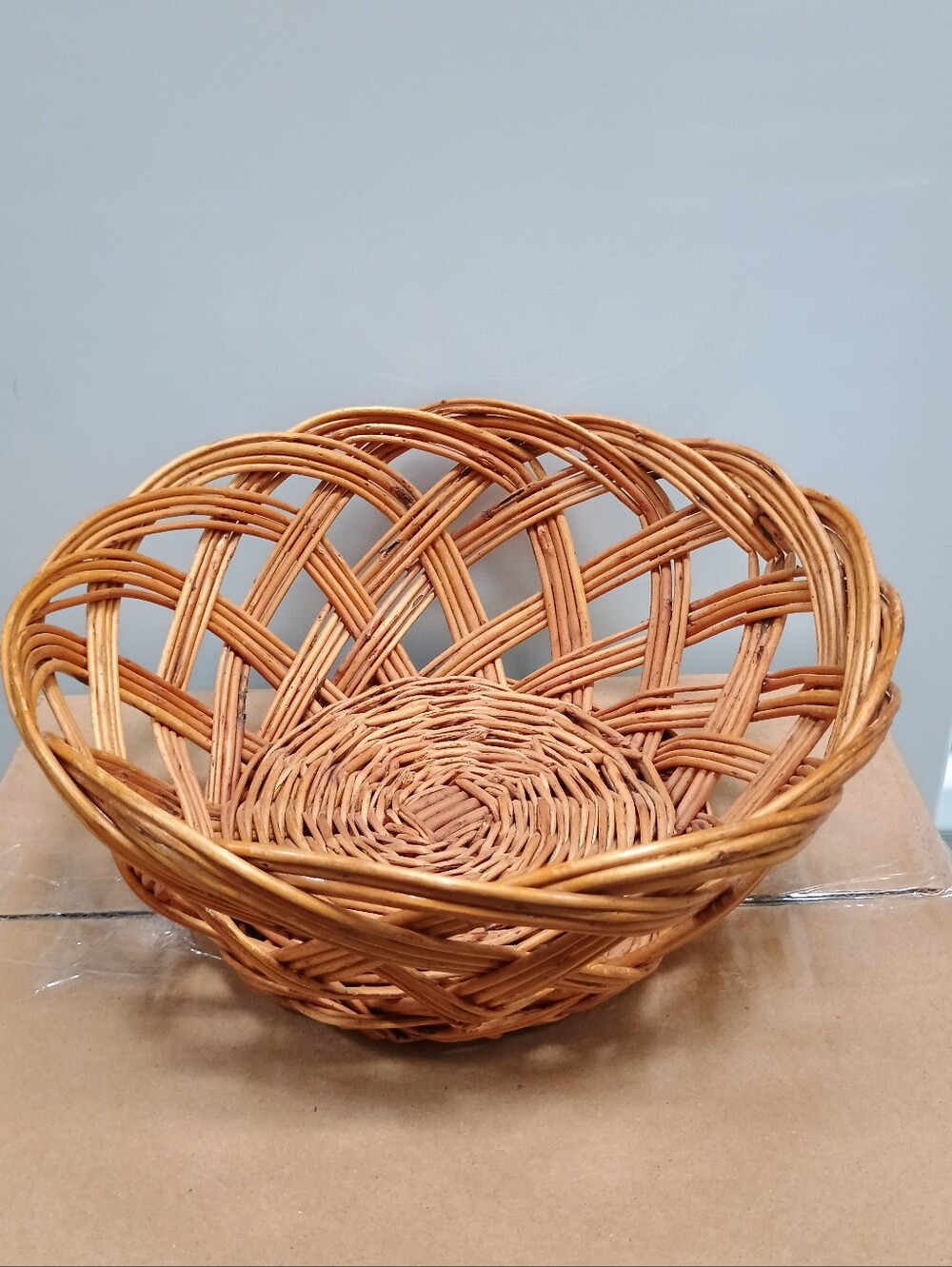 VINTAGE Retro Round Open-Woven Rattan Decorative Basket Bowl - Natural Brown